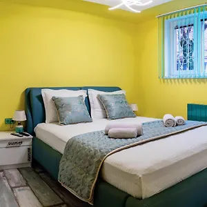 Sofiel Cozy - Center Apartment Sofia